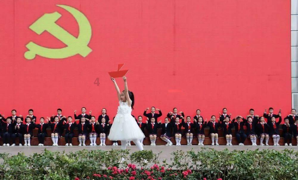 成吉思汗姓什么